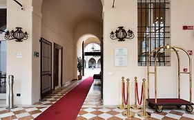 Bonacolsi Collection