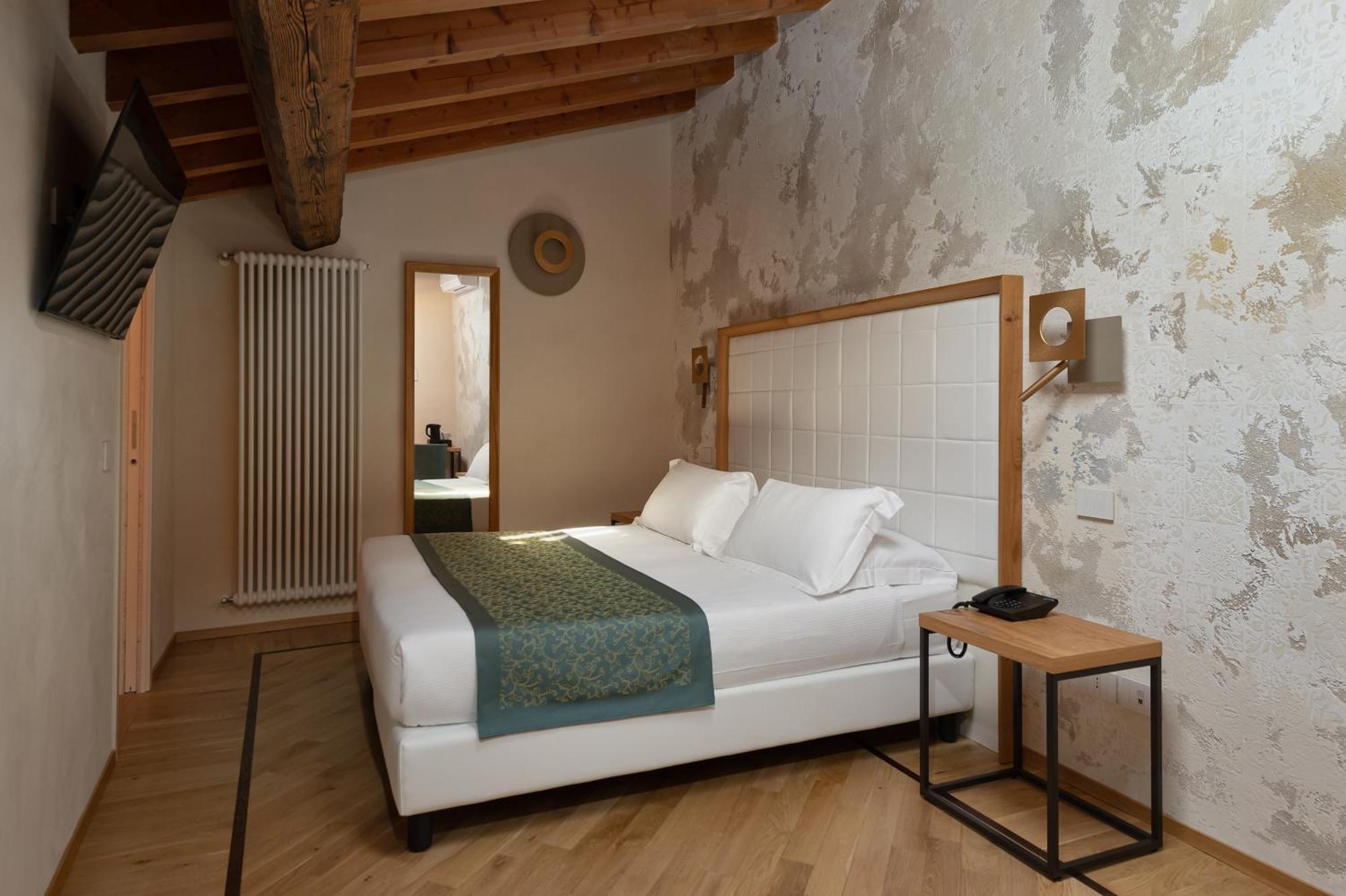 Hotel Bonacolsi Collection Mantova Esterno foto